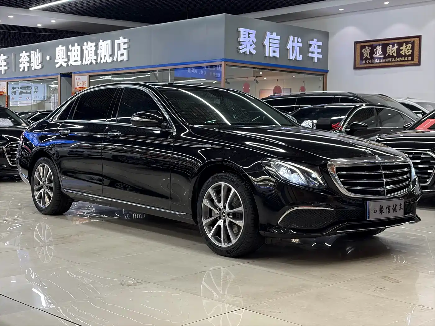 Mercedes-Benz E-Class 2017 E 300 L Luxury фото 4