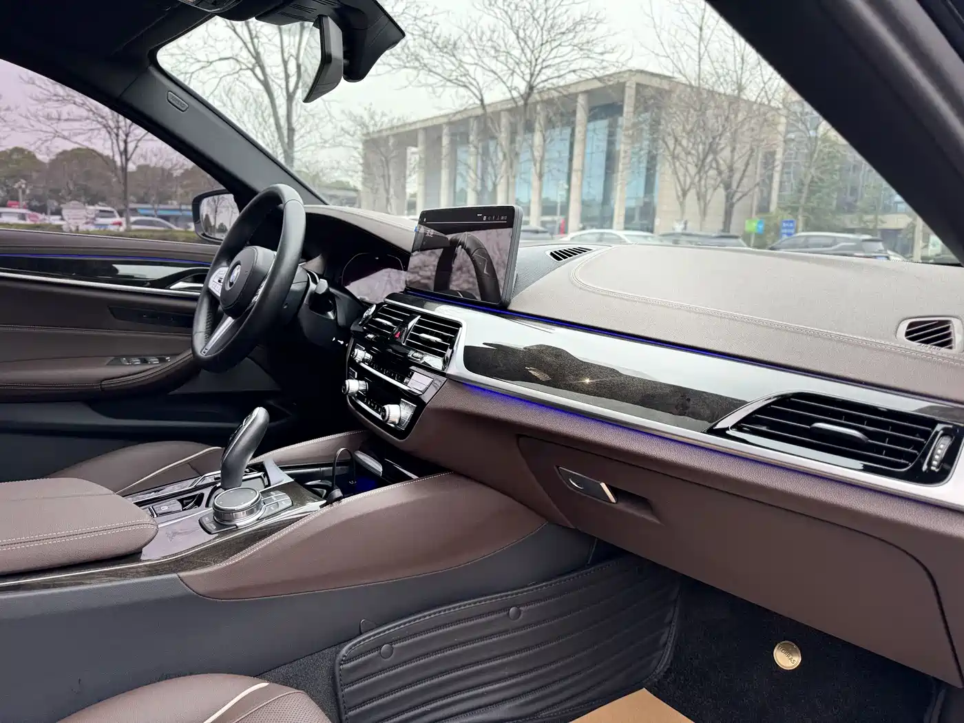 BMW 5 Series 2022 525Li M Sport Package фото 5
