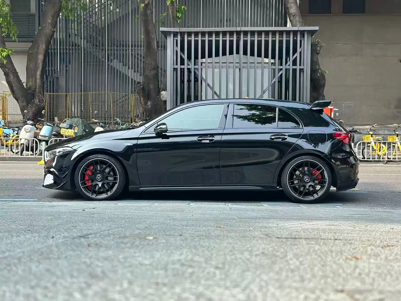 Mercedes-Benz A-Class AMG (Import) 2024 AMG A 45 S 4MATIC+ фото 3