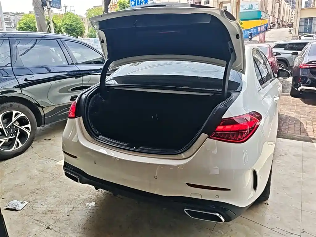 Mercedes-Benz C-Class 2023 C 260 L Night Edition Sport фото 19