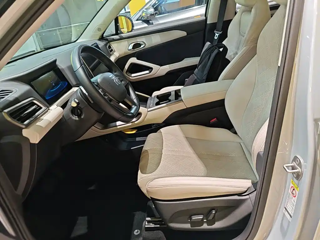 BYD Yuan UP 2025 2025 Smart Drive Edition 401KM Leading Type