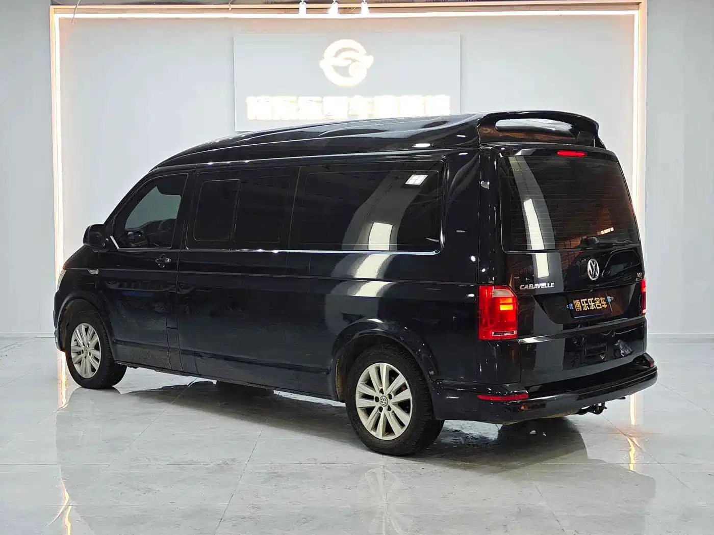Volkswagen Caravelle 2017 2.0TSI 4WD Comfort 9-Seater фото 7