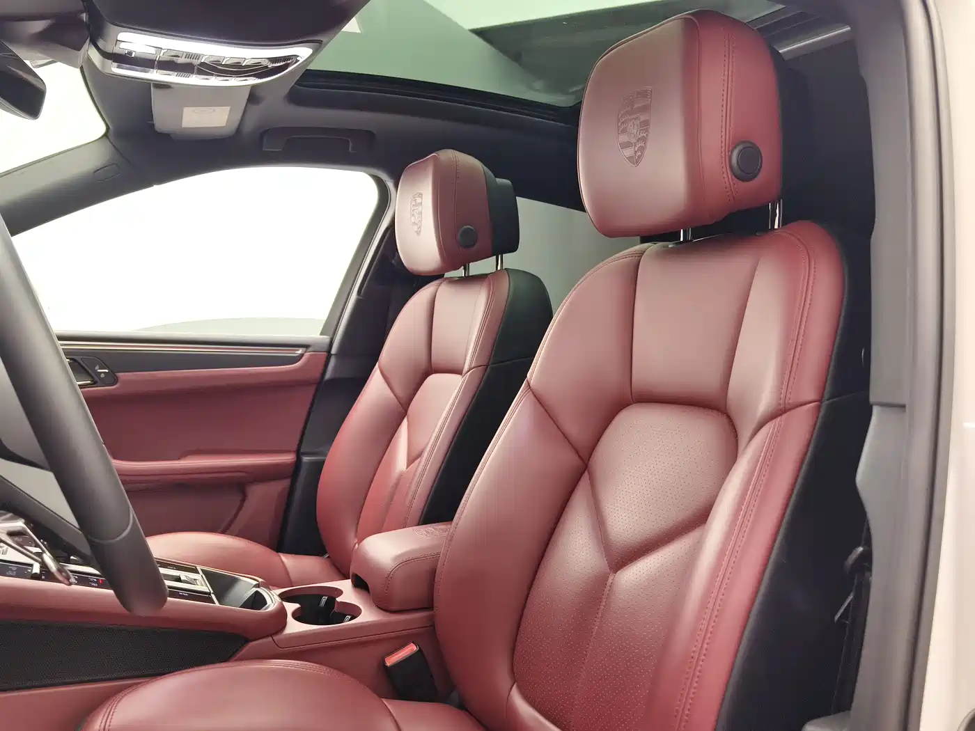 Porsche Macan 2024 Macan 2.0T фото 10