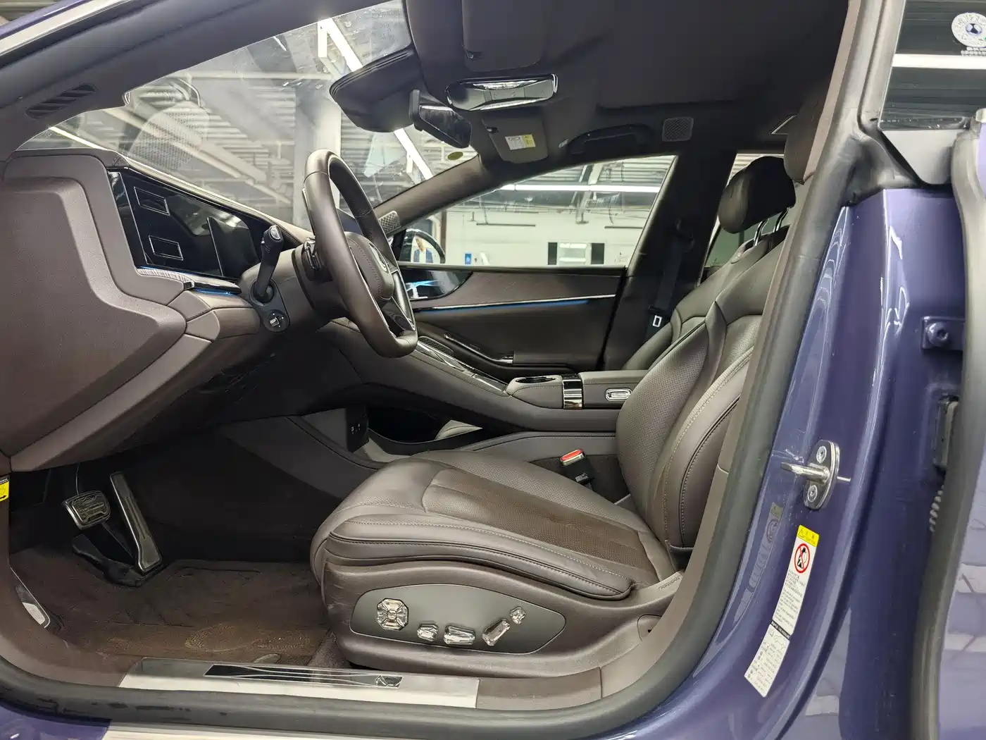 Denza Z9 2024 Model 1100km AWD Max Edition фото 4