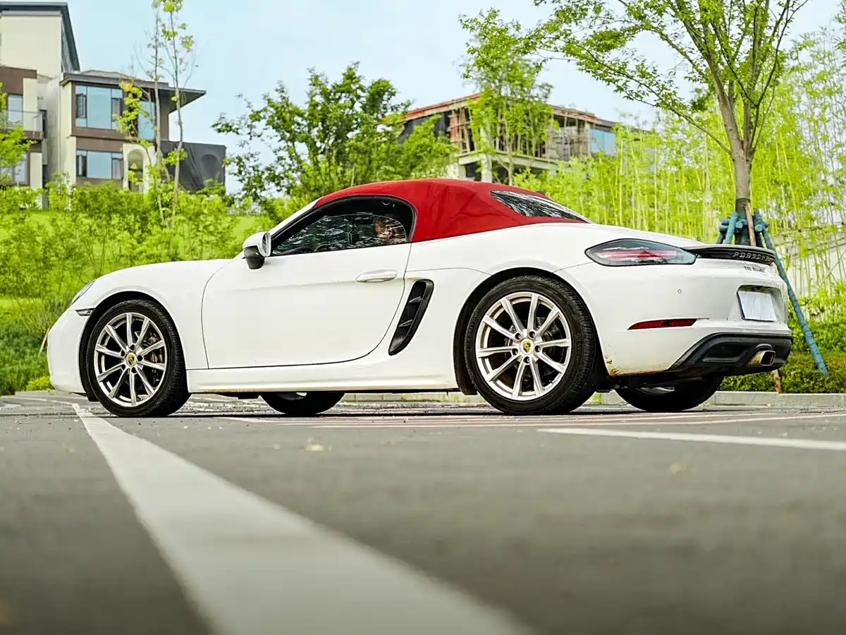 Porsche 718 2022 Boxster 2.0T фото 5