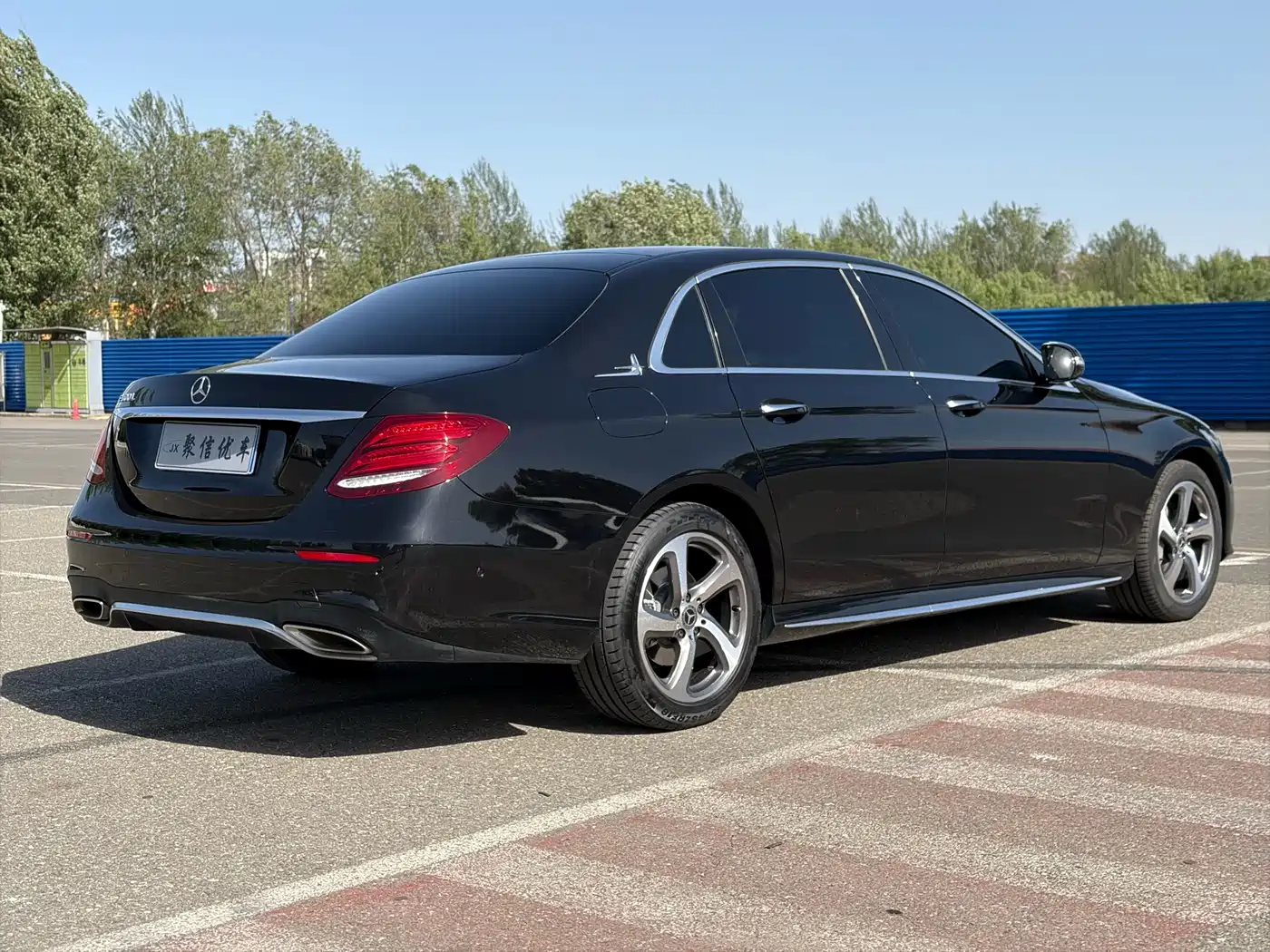 Mercedes-Benz E-Class 2018 E 300 L Sport Fashion фото 19