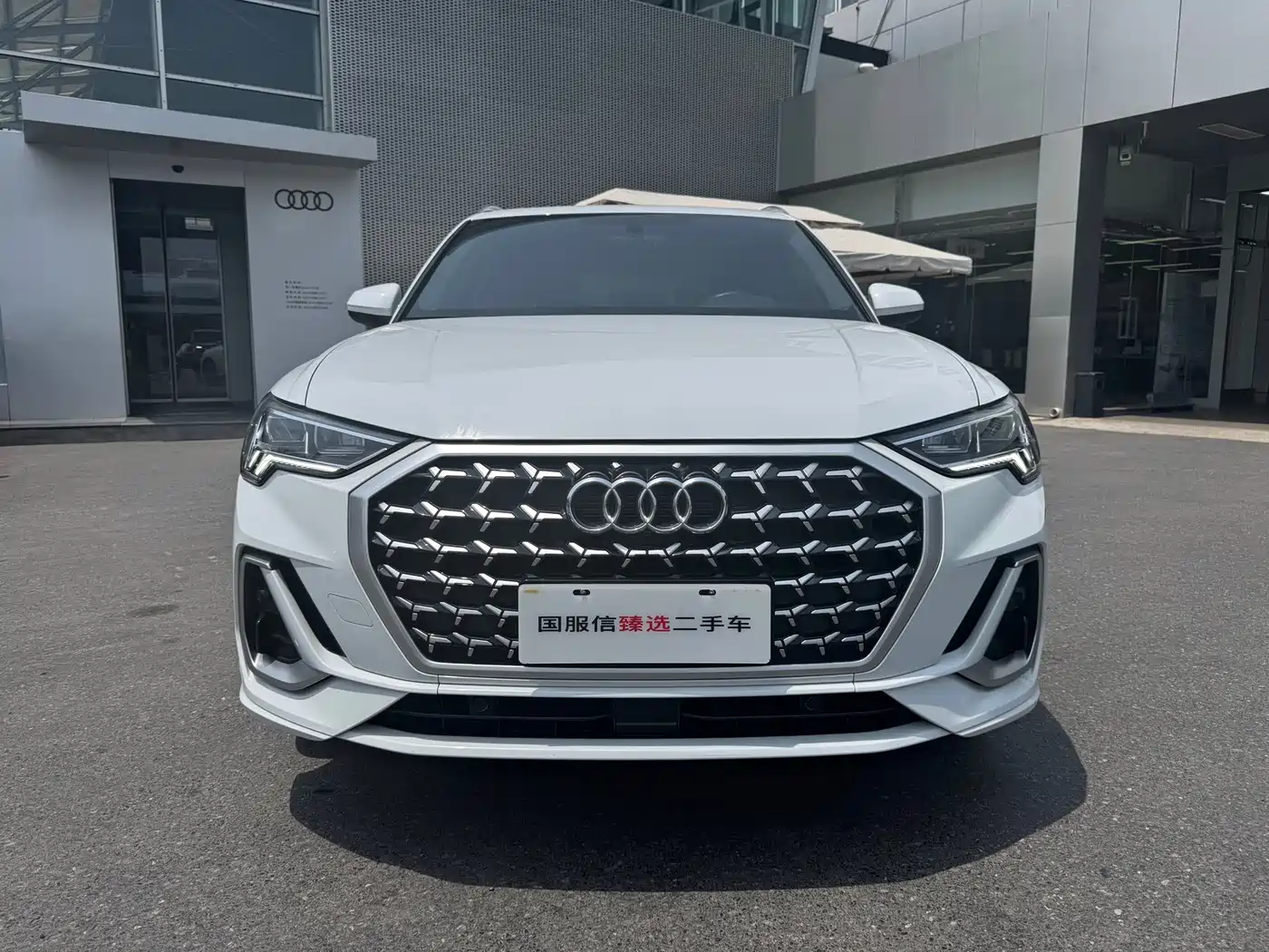 Audi Q3 2024 35 TFSI Fashion Sport фото 3