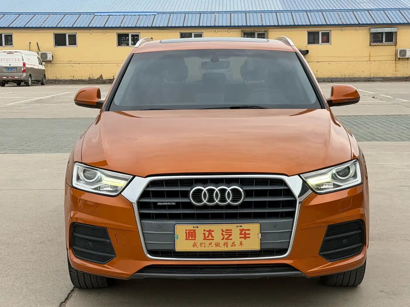 Audi Q3 2015 35 TFSI quattro Technology фото 3