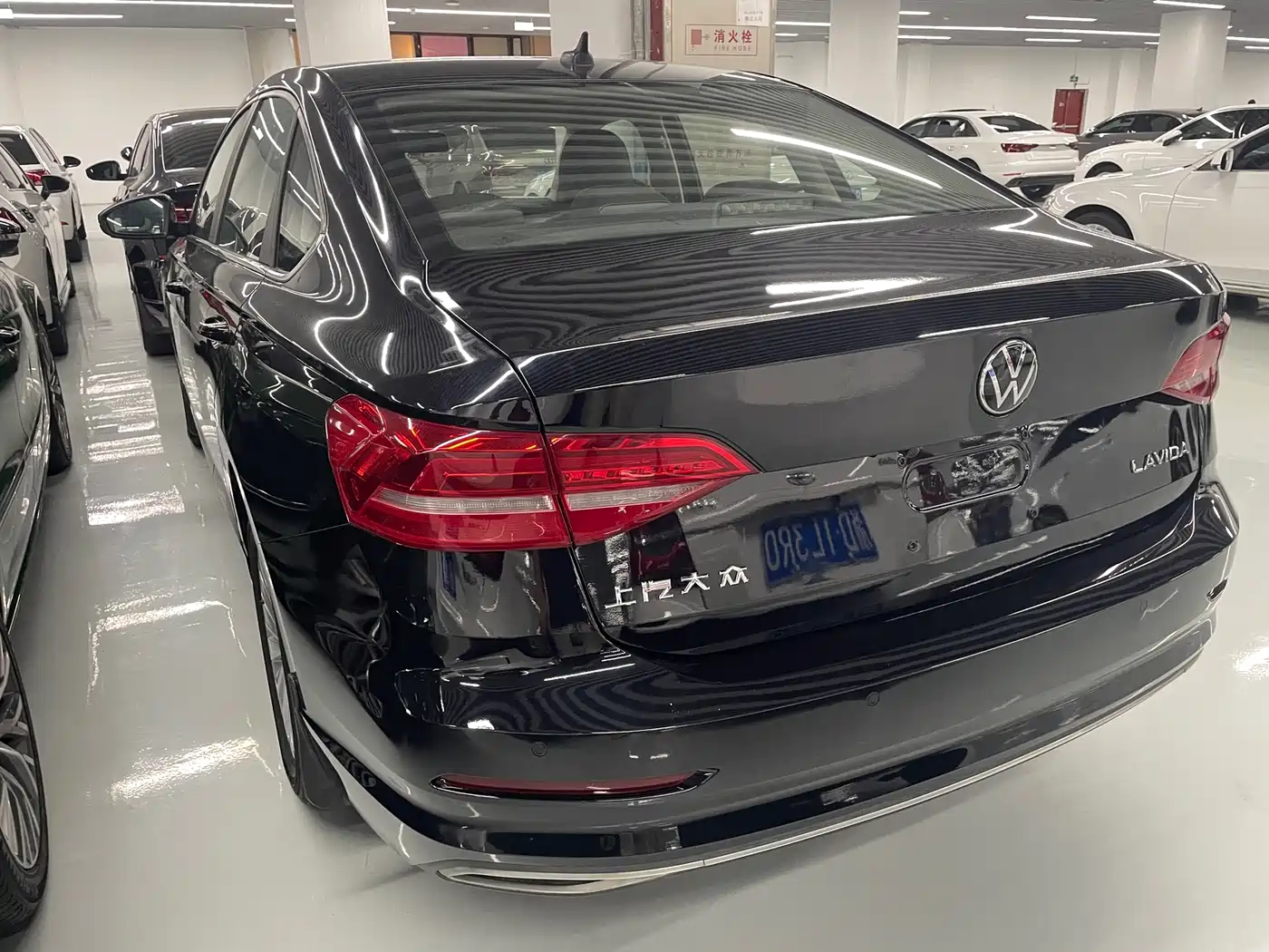 Volkswagen Lavida 2019 1.5L Automatic Comfort Edition China VI фото 4