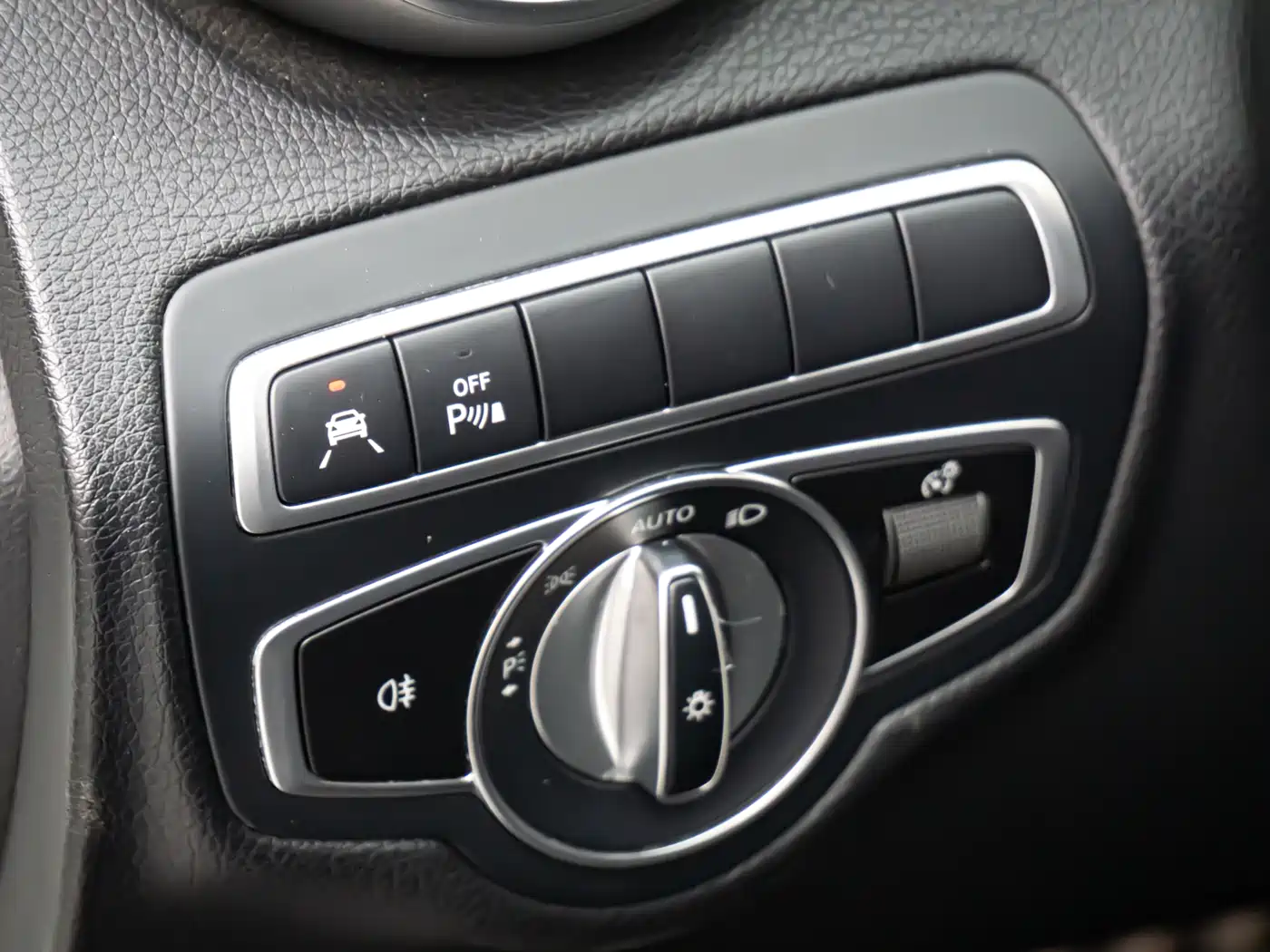 Mercedes-Benz C-Class AMG 2019 AMG C 43 4MATIC Estate Special Edition фото 14