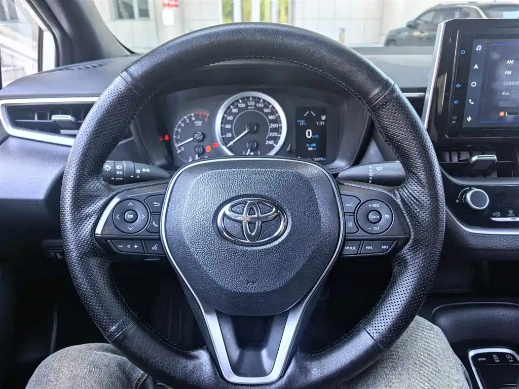 Toyota Levin 2022 185T CVT Luxury Edition фото 15
