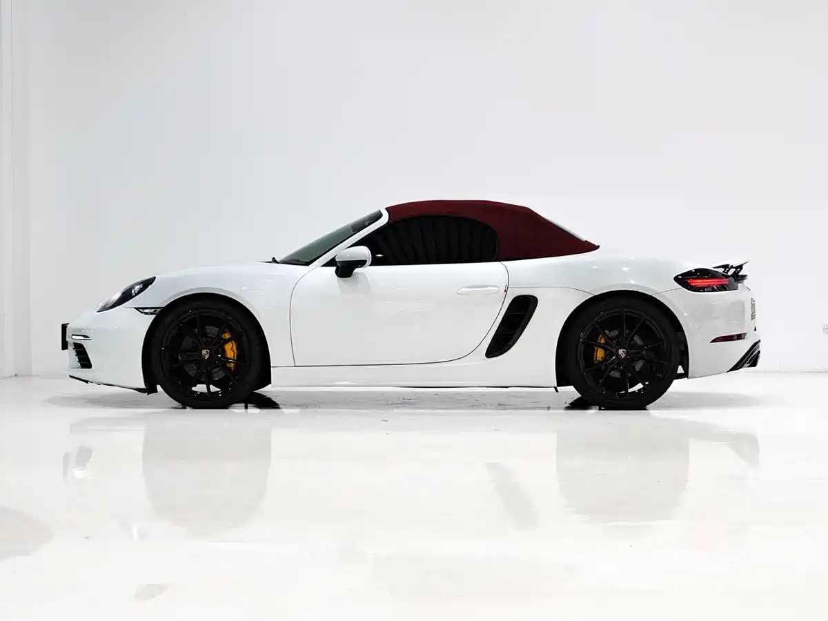 Porsche 718 2018 Boxster 2.0T фото 8