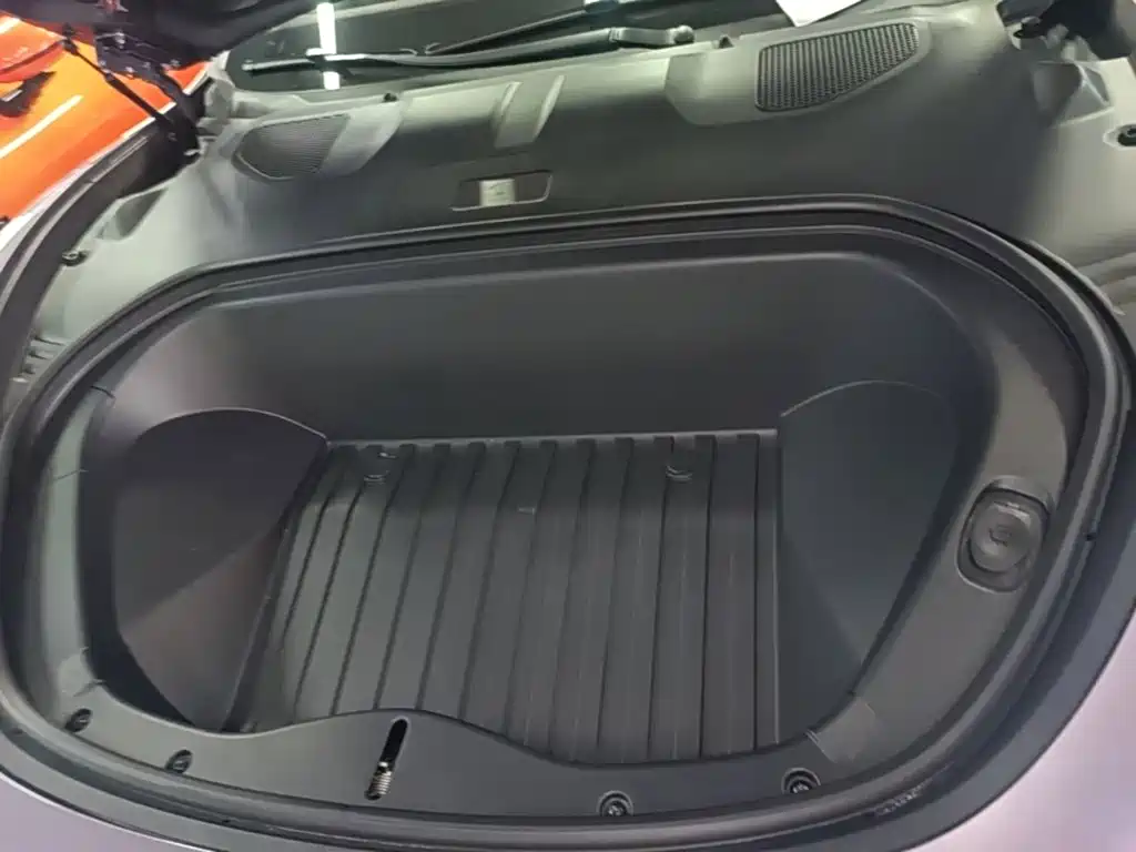 Фото 20 - Xiaomi SU7