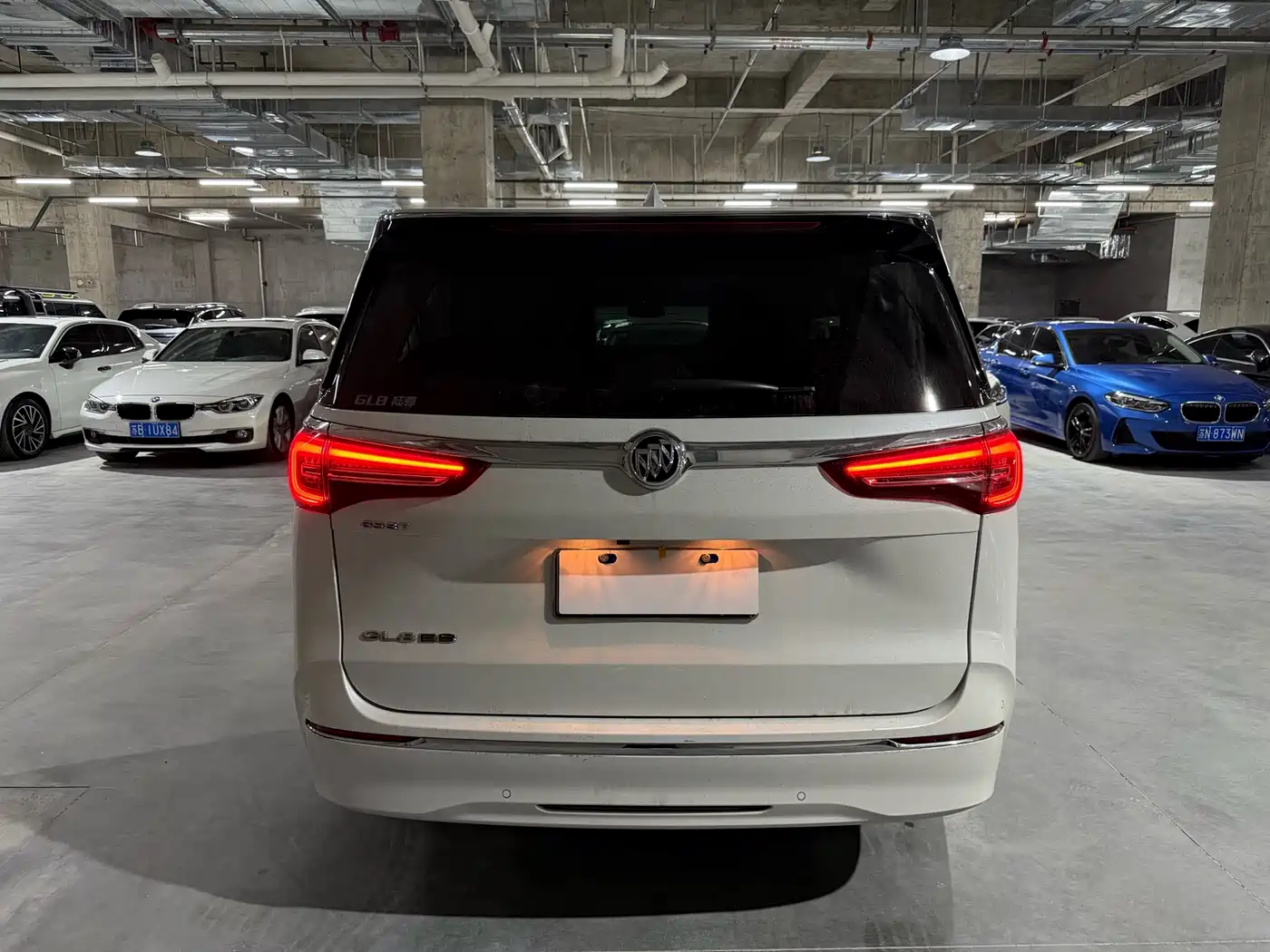 Buick GL8 2021 ES Landlord 653T Comfort фото 6