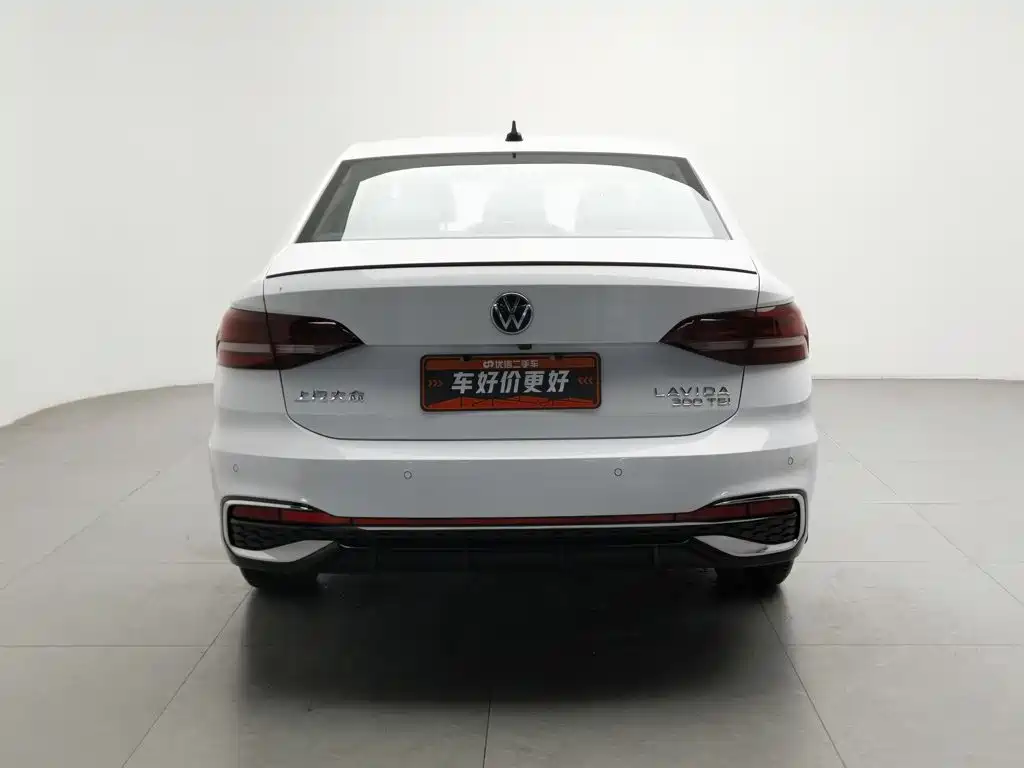 Фото 4 - Volkswagen Lavida