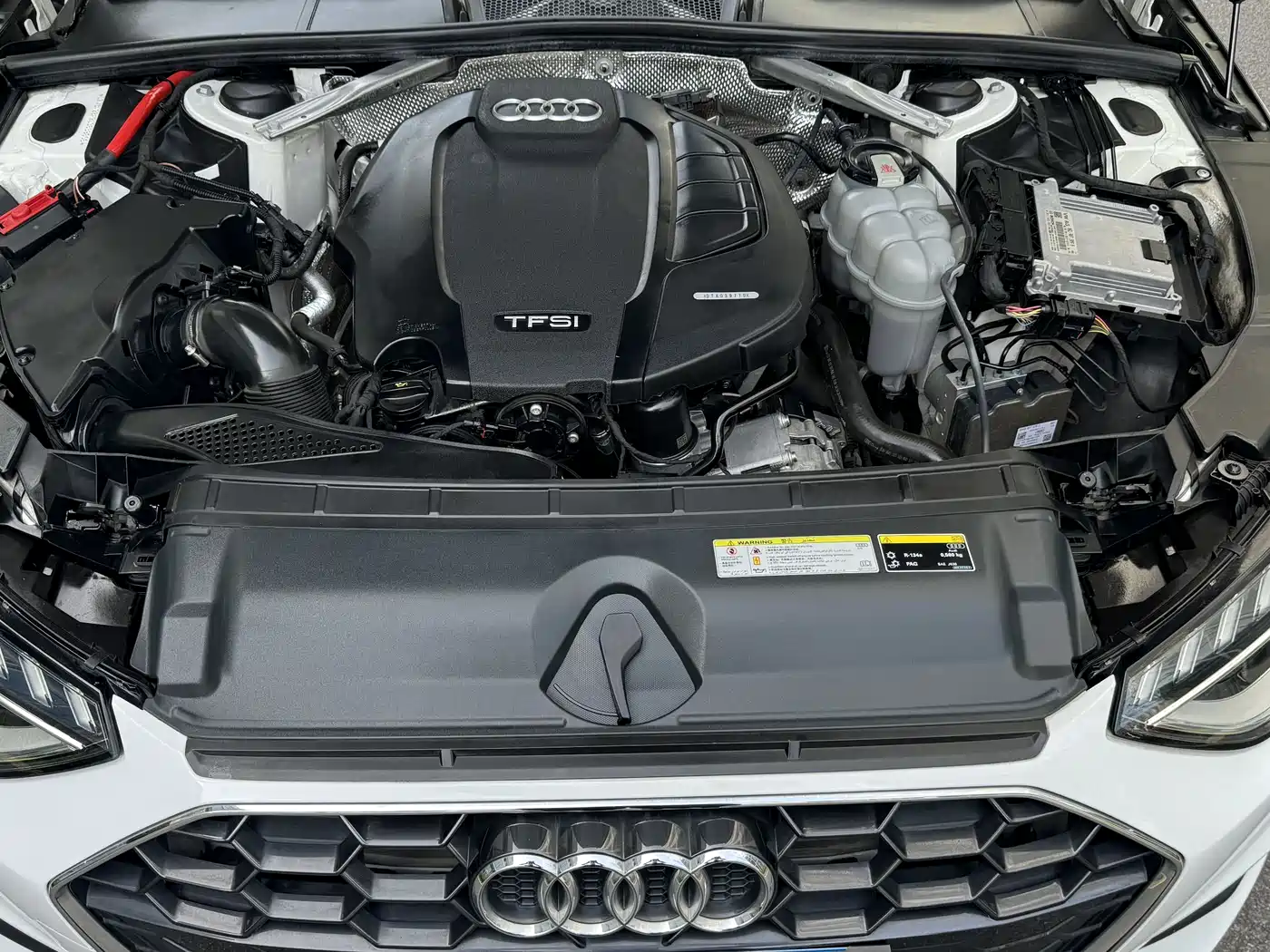 Audi A4L 2020 40 TFSI Fashion Dynamic Edition фото 16