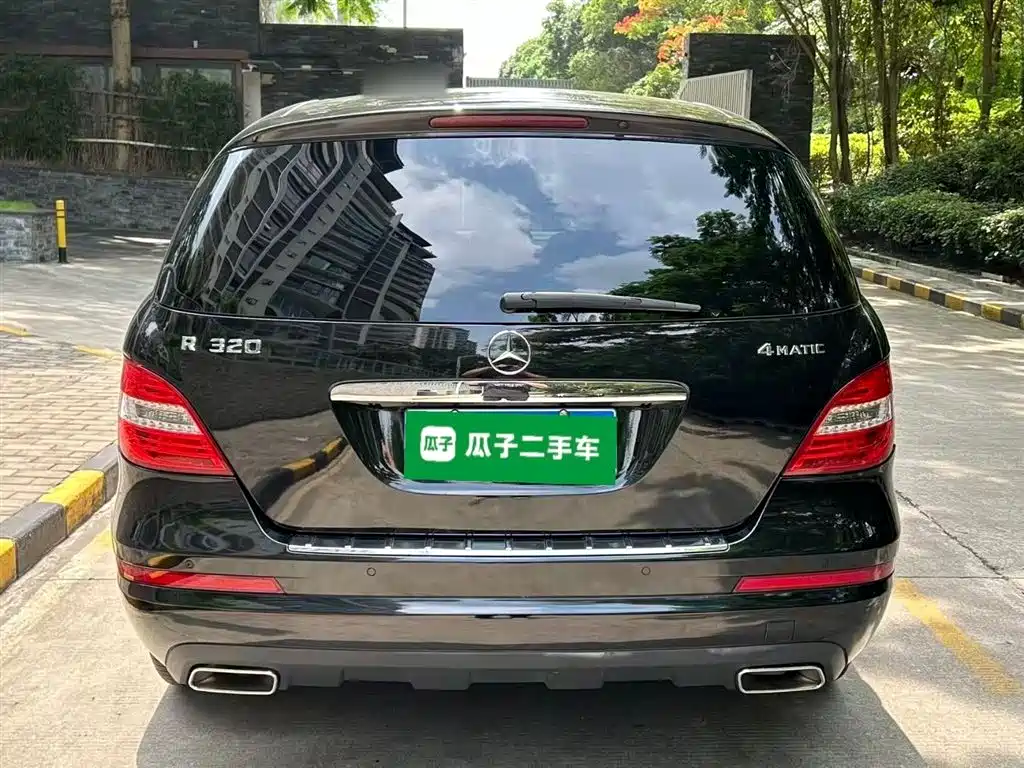 Mercedes-Benz R-Class 2017 R 320 4MATIC Business Collector's Edition фото 6