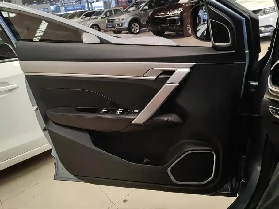 GEELY AUTOMOBILE BINYUE