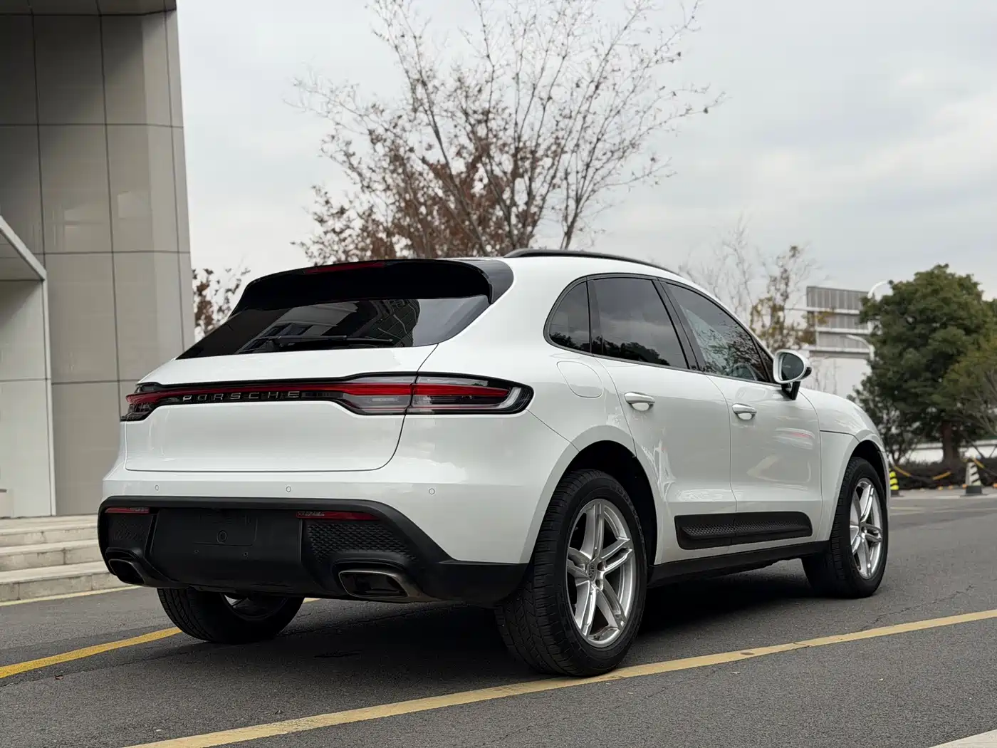 Porsche Macan 2023 Macan 2.0T фото 13