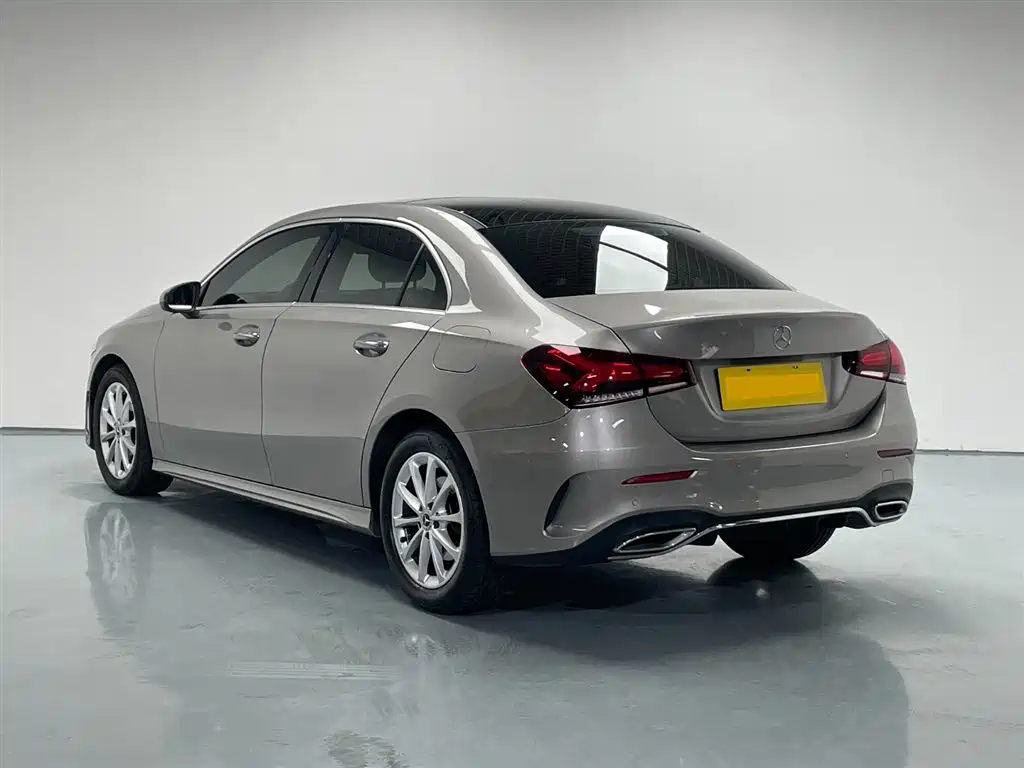 MERCEDES-BENZ A CLASS