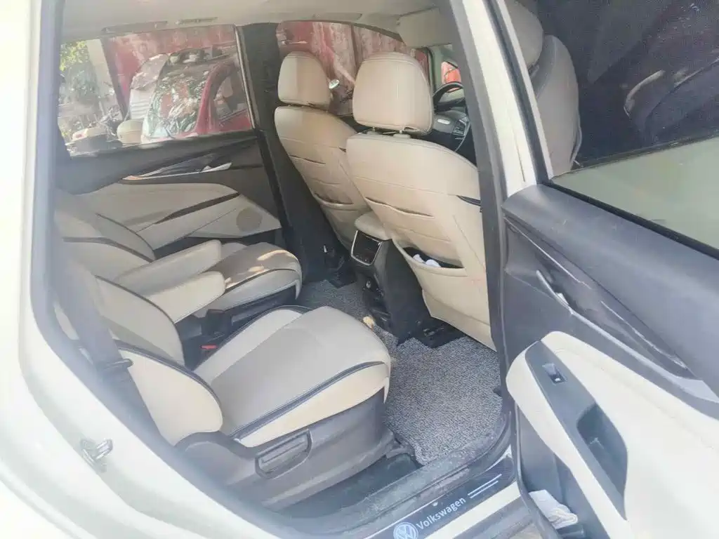 Maxus Maxus G50 2020 2019 1.5T Automatic Elite Edition China VI