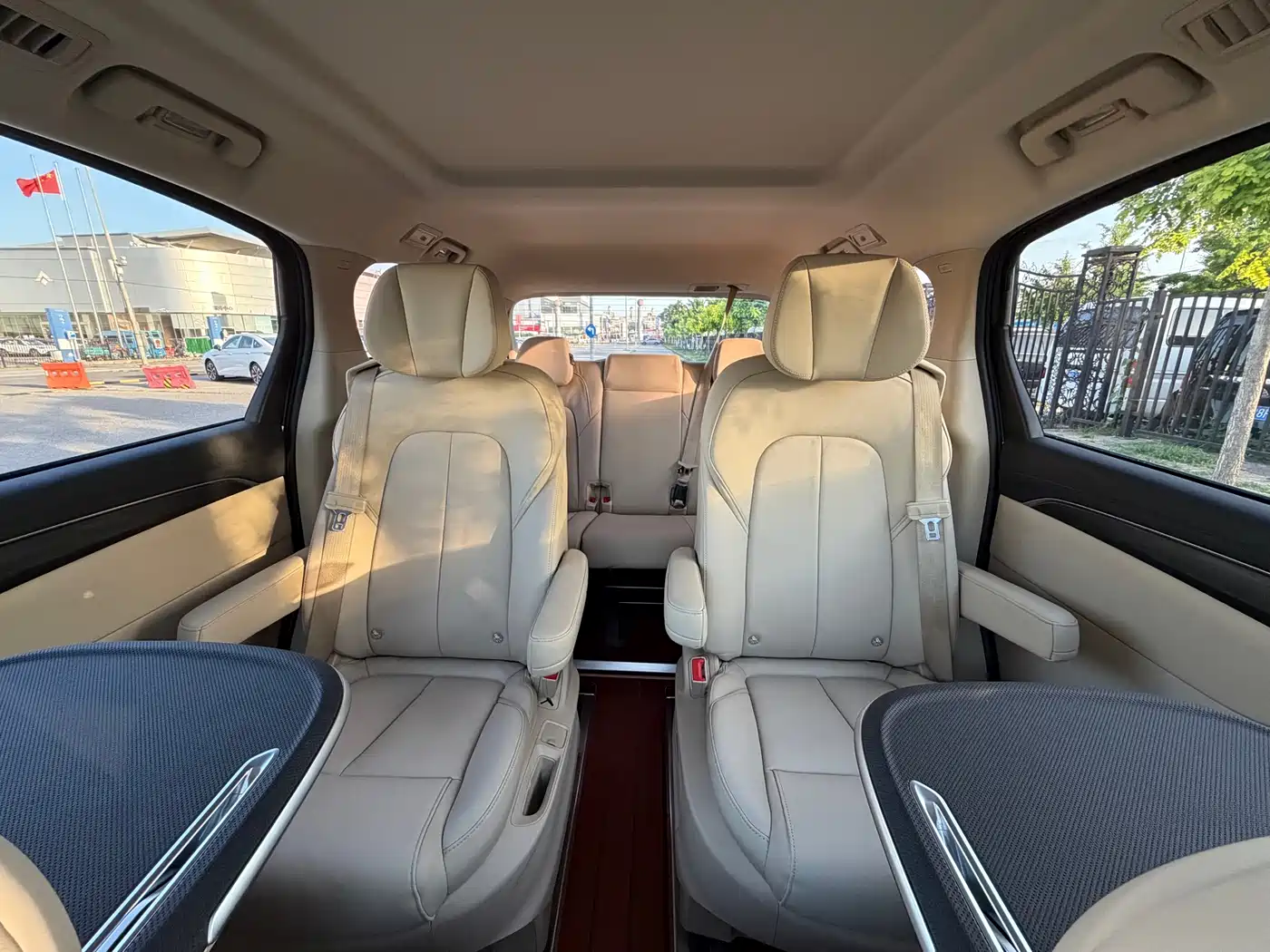 Buick GL8 2023 ES Landmaster Exclusive фото 32