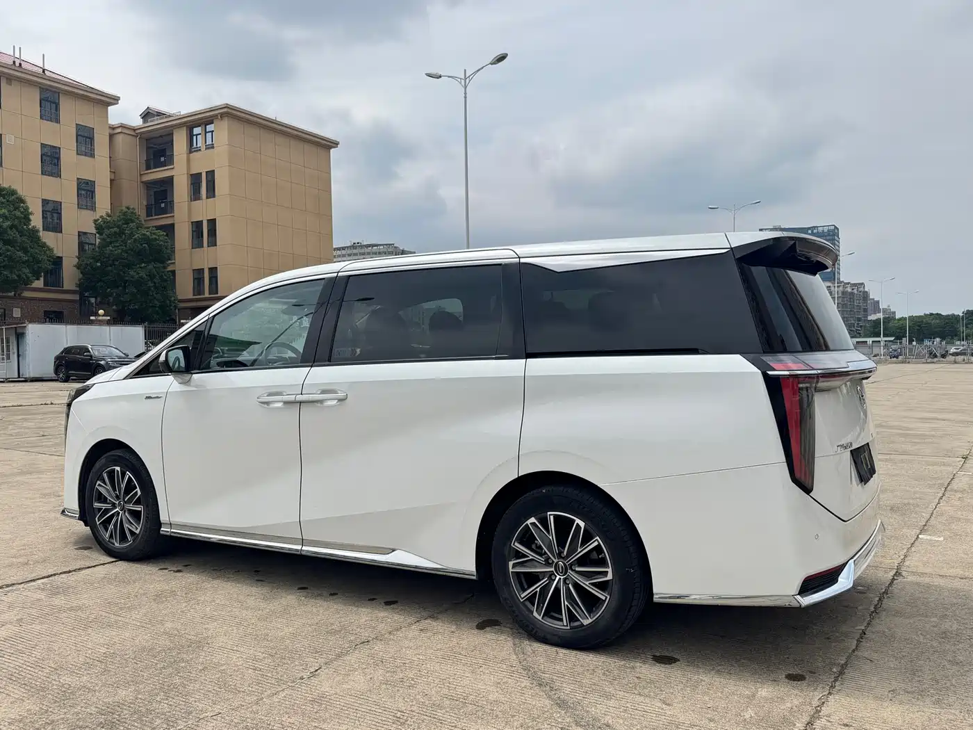 GAC Trumpchi Trumpchi M8 2024 Master Series 400T Premium Edition фото 23