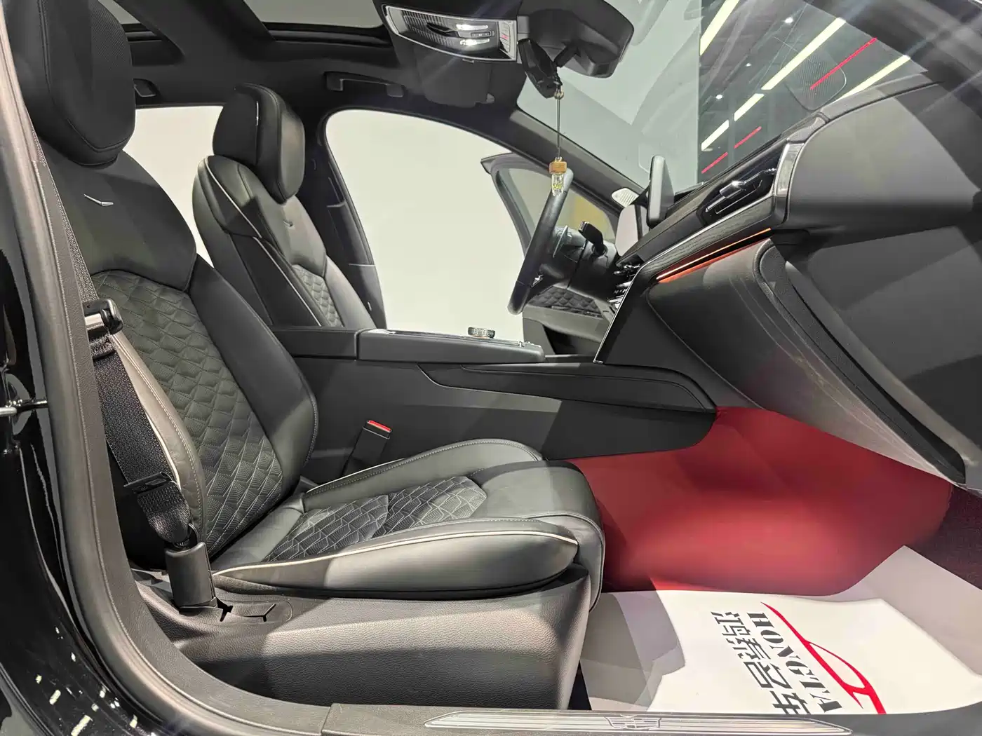 Cadillac CT6 2023 28T Premium Model фото 13