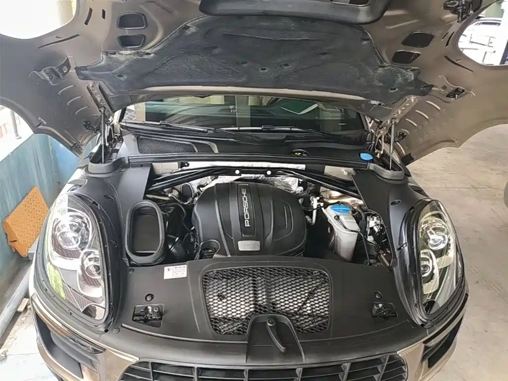 Porsche Macan 2017 Macan 2.0T фото 20