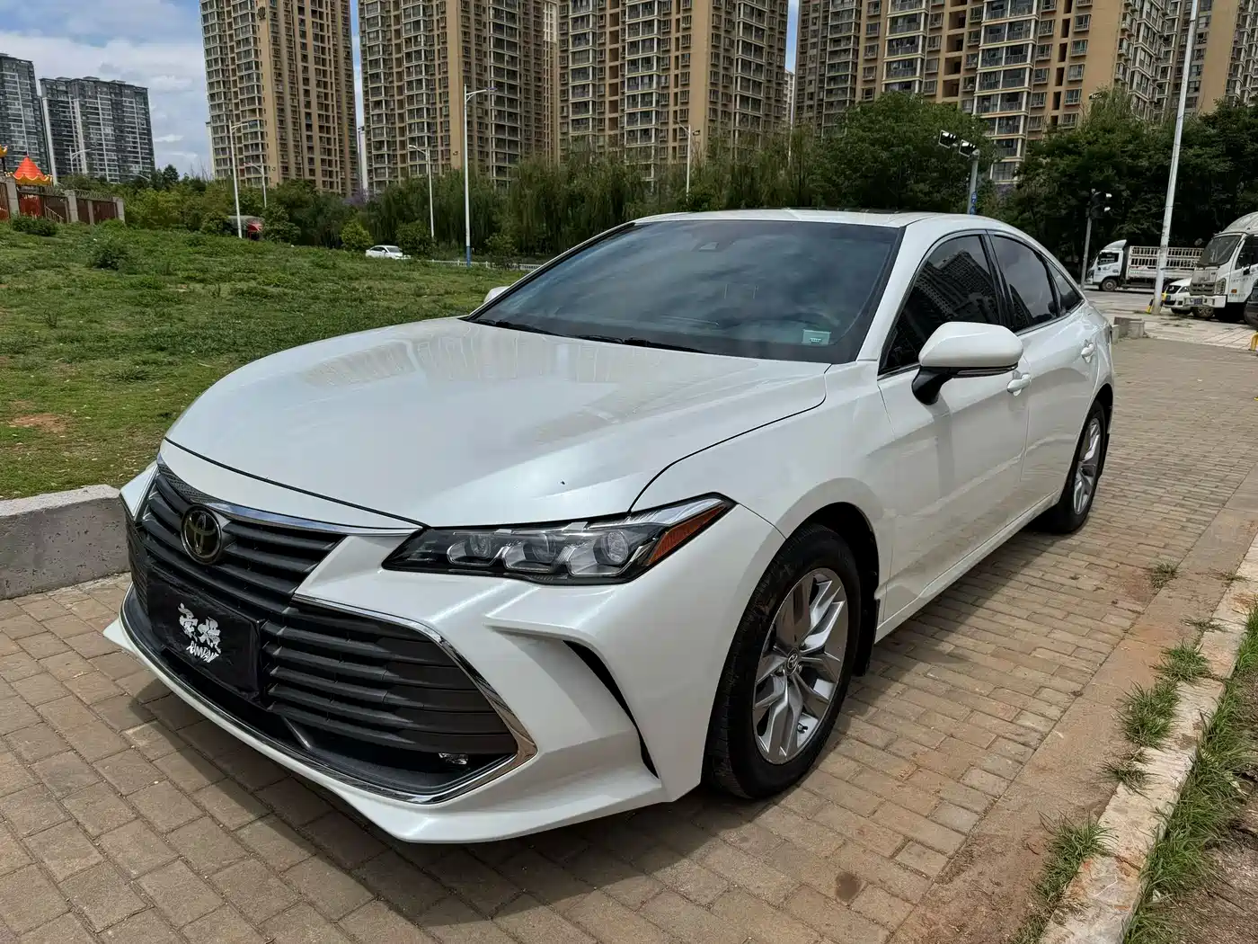 Toyota Avalon 2019 2.0L Progressive Edition (China VI)