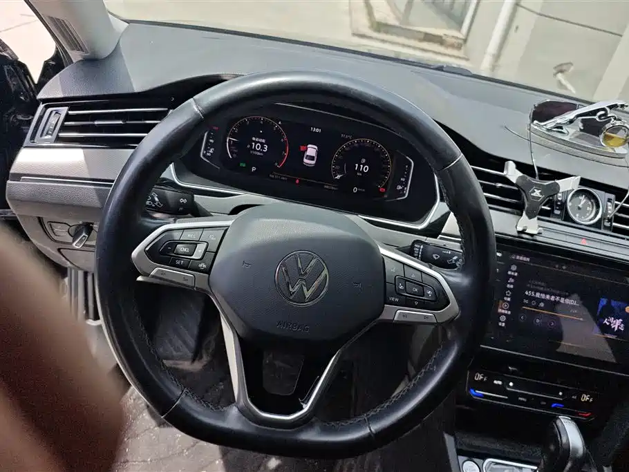 Volkswagen Magotan 2020 330TSI DSG Luxury фото 15