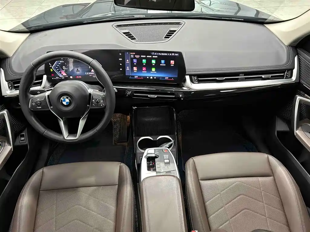 BMW X1 2023 sDrive20Li X Design Package фото 2