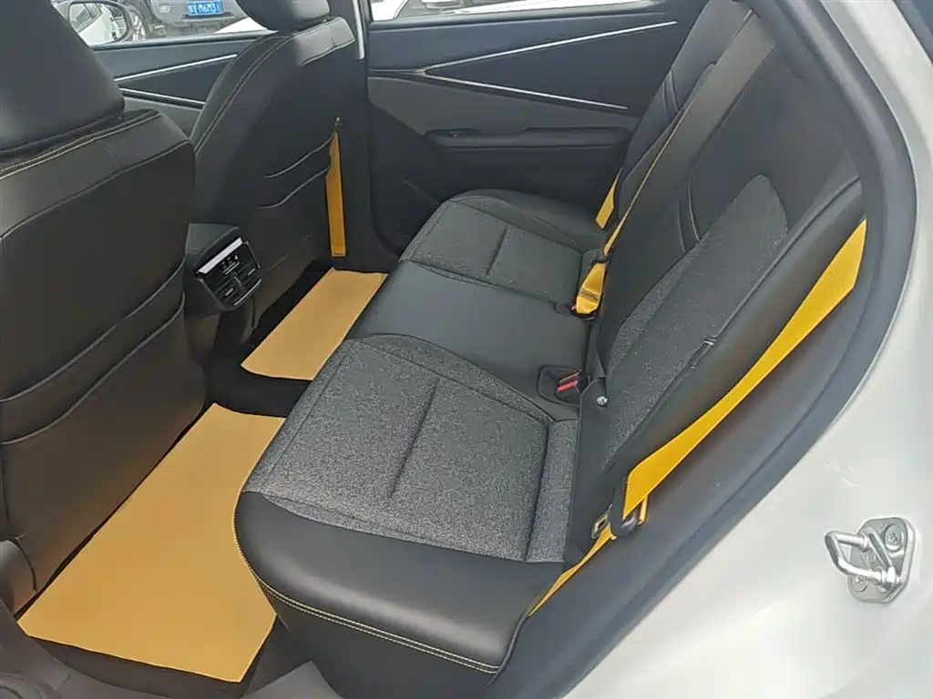 Toyota bZ5 2025 550 JOY фото 17