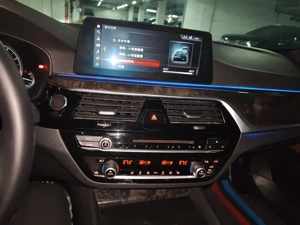 Фото 6 - BMW 5 Series
