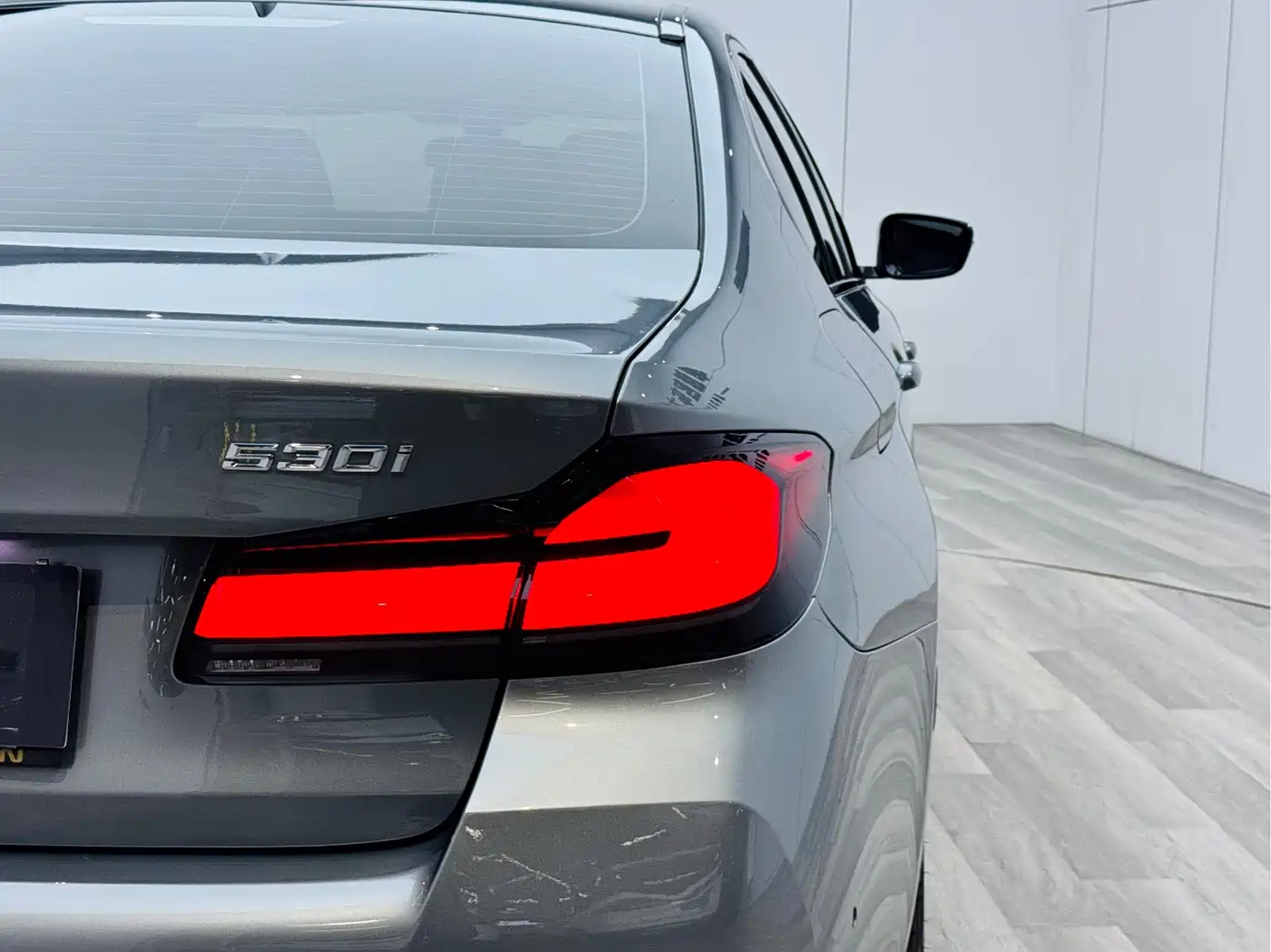 BMW 5 Series (Import) 2022 Model Second Facelift 530i Style Edition M Sport Package фото 31