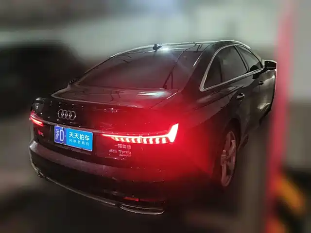 Audi A6L 2020 45 TFSI quattro Premium Elegance — фото 2