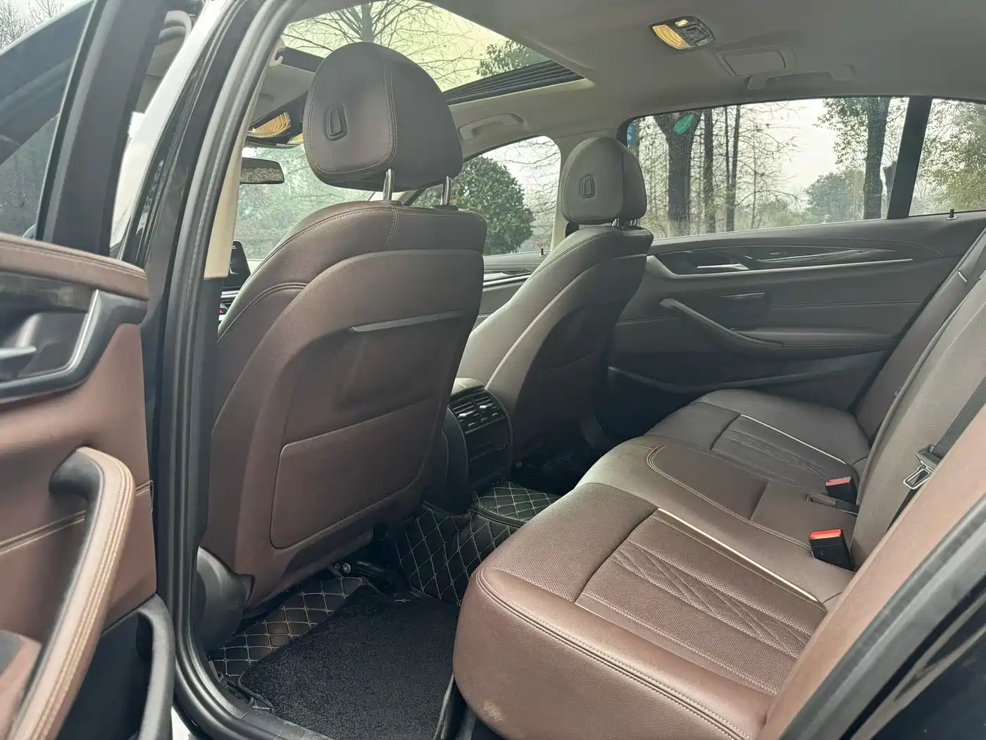 BMW 5 Series 2021 525Li Luxury Package фото 6