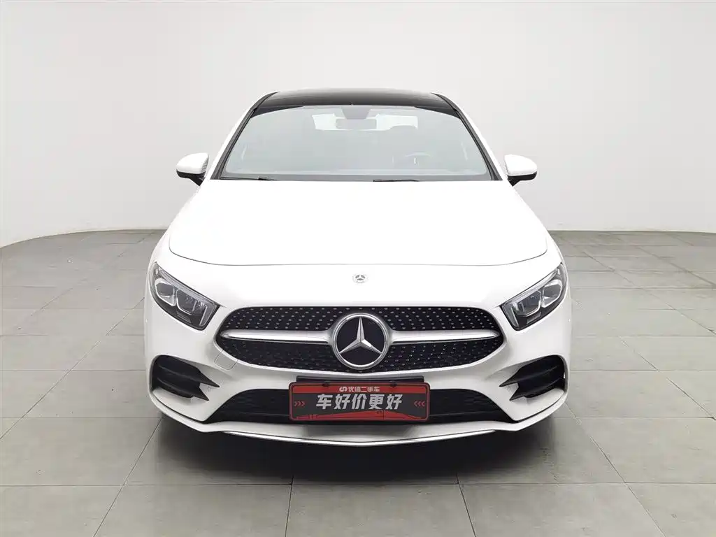 Mercedes-Benz A-Class 2020 A 200 L Sport Sedan фото 3
