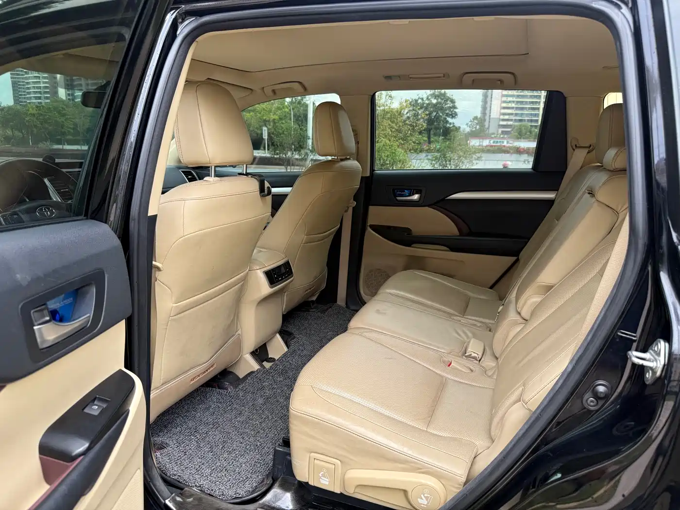 Toyota Highlander 2017 2.0T 4WD Premium 7-Seater фото 5