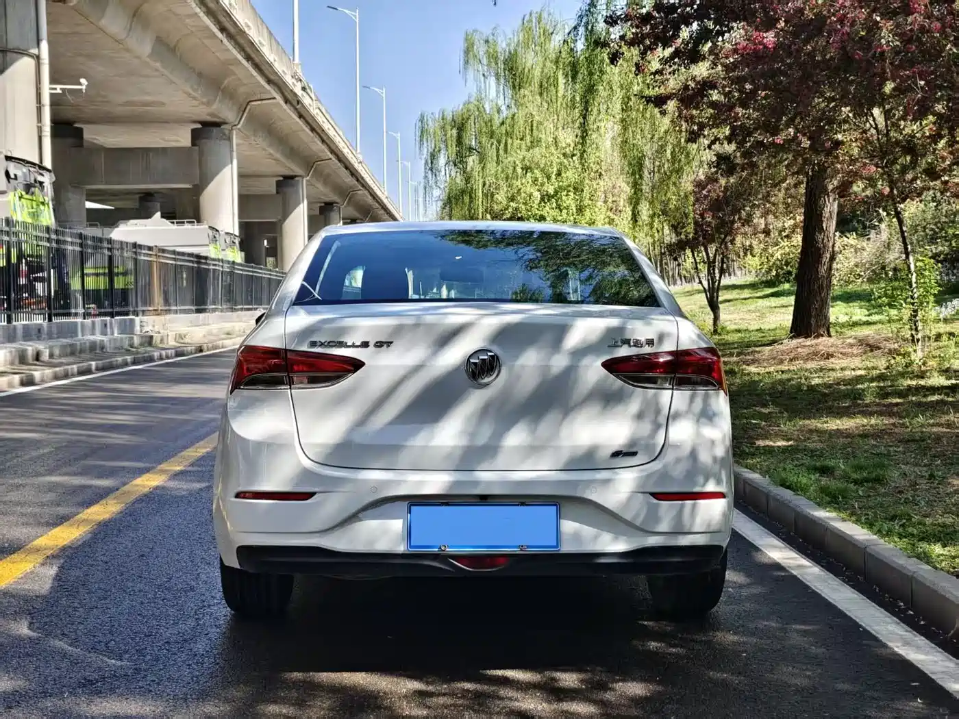 Buick Excelle 2021 Facelift 1.3T Auto Mild Hybrid Elite фото 8