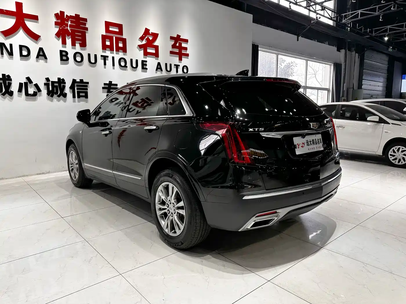 Cadillac XT5 2020 28T Luxury Model фото 18