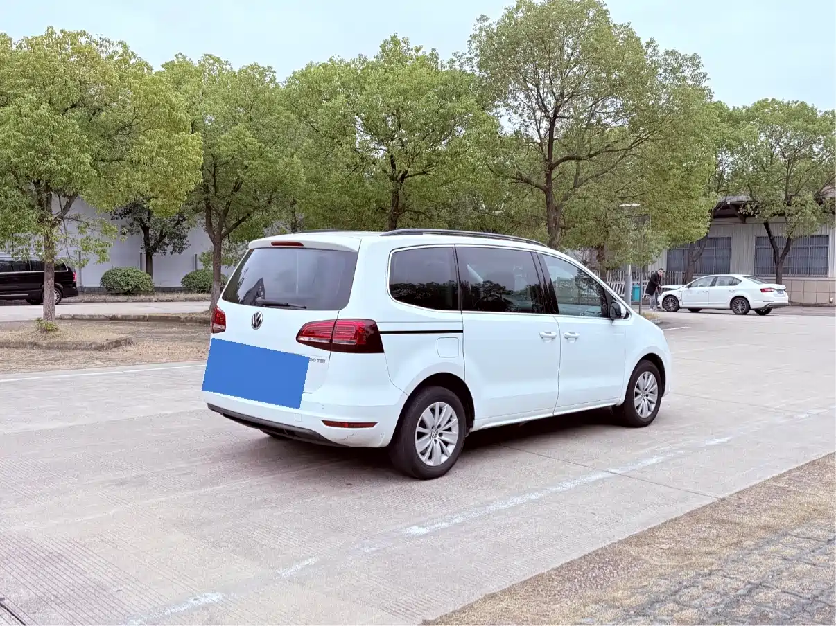 Volkswagen Sharan 2016 280TSI Enjoyment 7-Seater фото 4