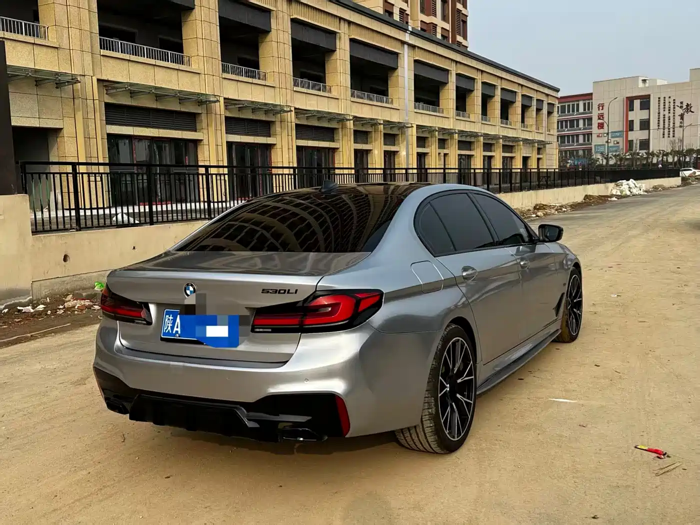 BMW 5 Series 2020 Model 530Li xDrive M Sport Package фото 7