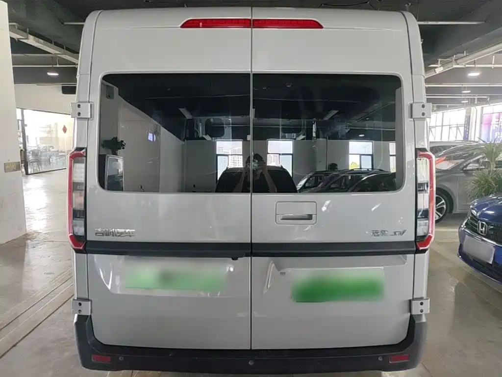 Yuan Cheng Farizon Super VAN 2025 2025 Journey Edition Action Pack 68kWh