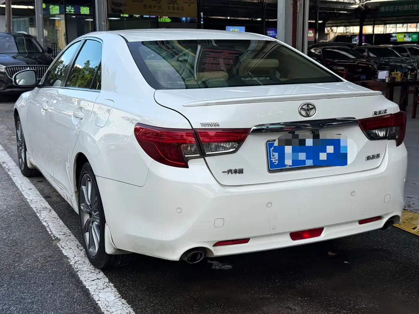 Toyota Reiz 2013 2.5S Elite Edition фото 7