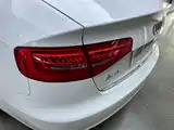 Фото 30 - Audi A4L