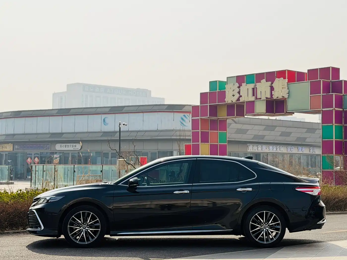 Toyota Camry 2023 2.5G Luxury Edition фото 3