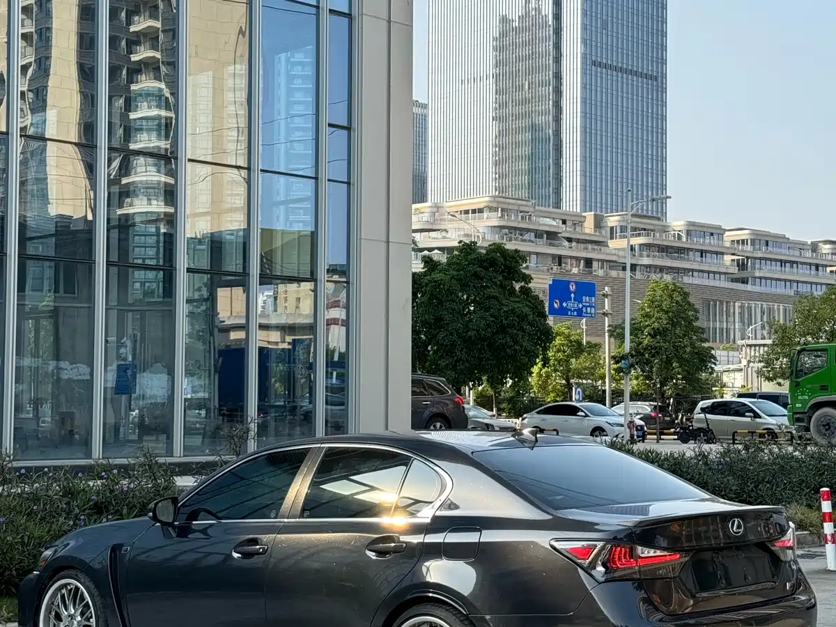 Lexus GS 2016 200t F SPORT фото 9