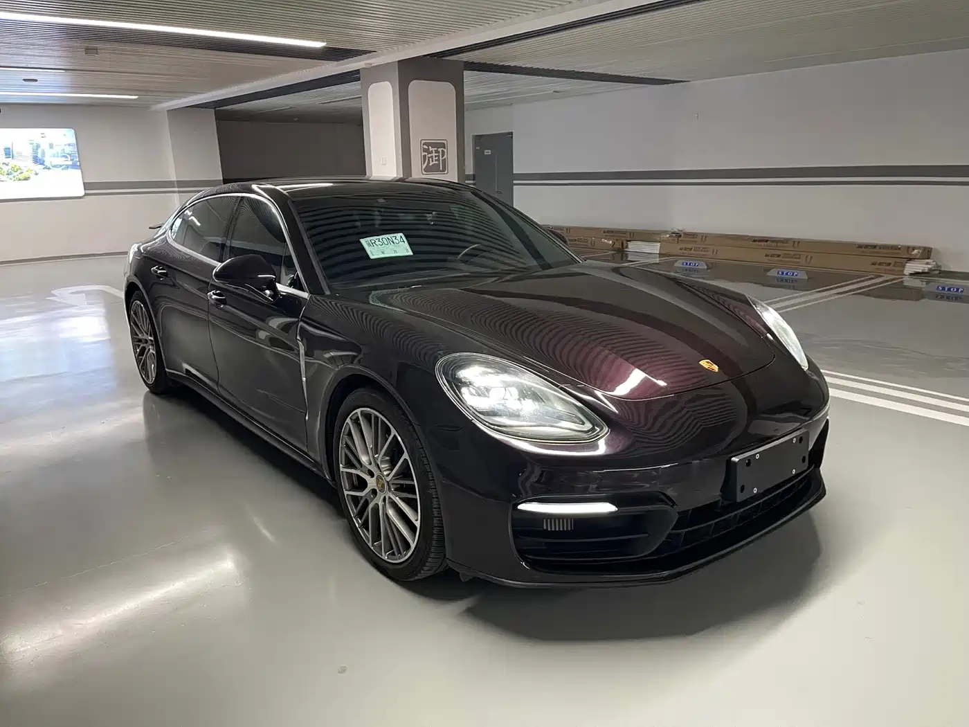 Porsche Panamera 2022 Panamera 4 Executive Long Wheelbase 2.9T фото 3