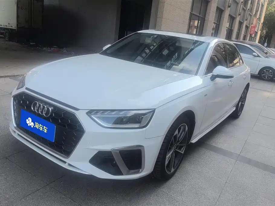 Audi A4L 2020 40 TFSI Fashion Dynamic Edition